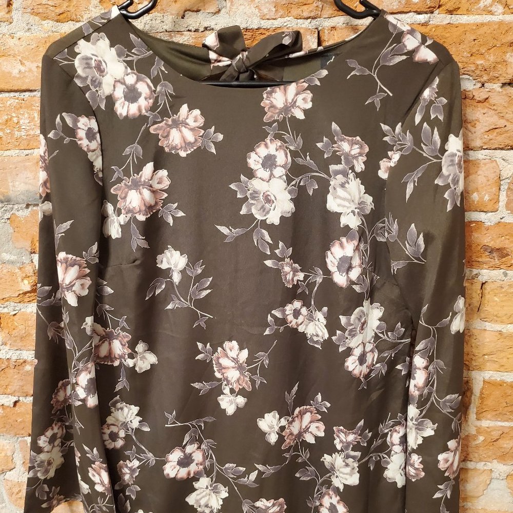 Olive floral shift dress